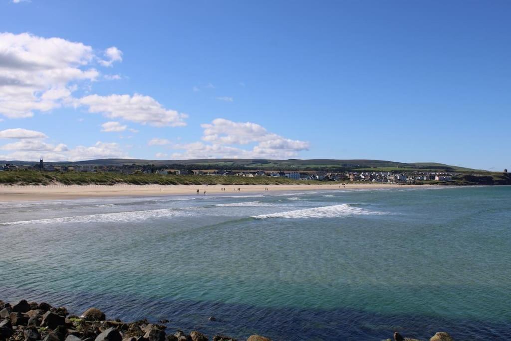 Sea View Studio Castlerock Exterior photo